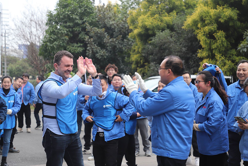 mmexport1704707279416